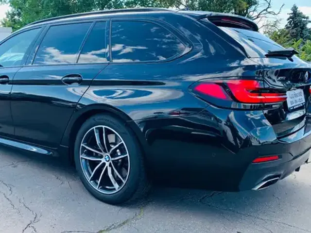BMW 530