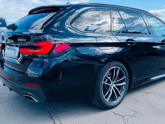 BMW 530