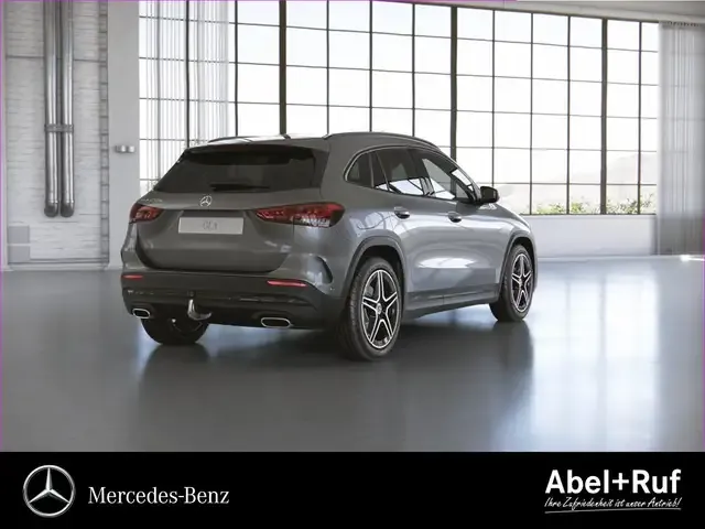 Mercedes-Benz GLA 250