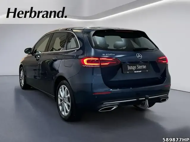 Mercedes-Benz B 250
