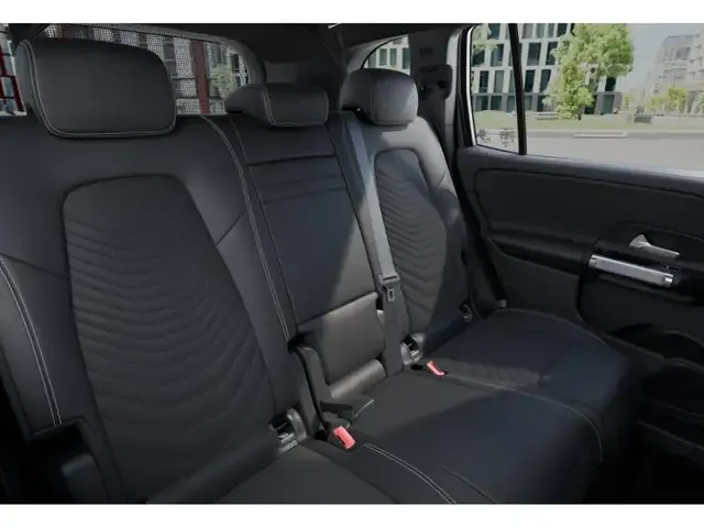 Mercedes-Benz EQB 250