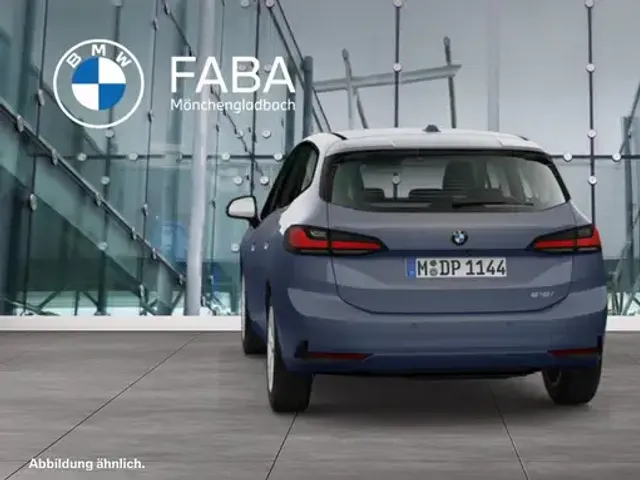BMW 216