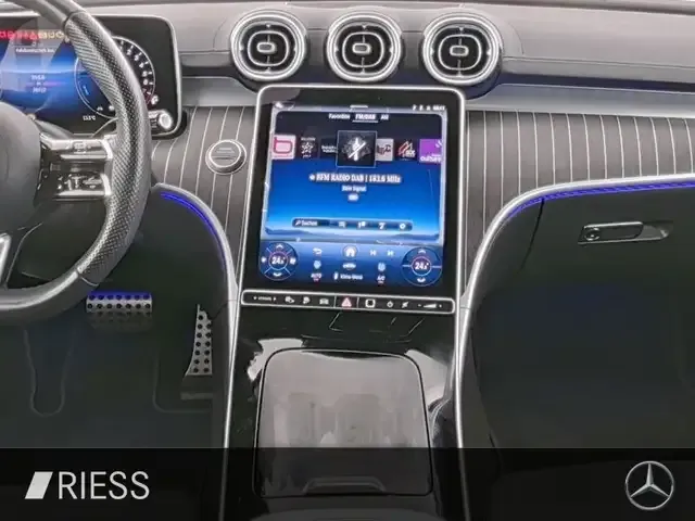 Mercedes-Benz CLE 300