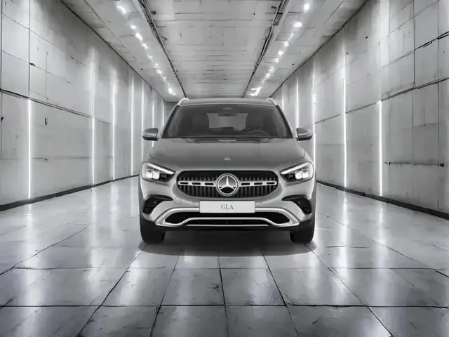 Mercedes-Benz GLA 200