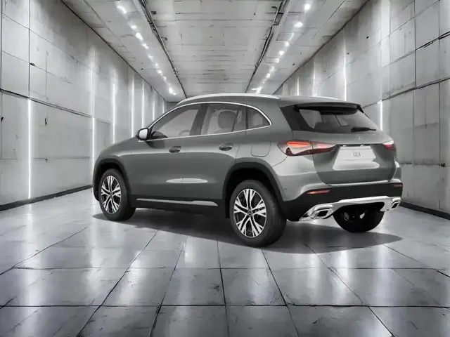 Mercedes-Benz GLA 200
