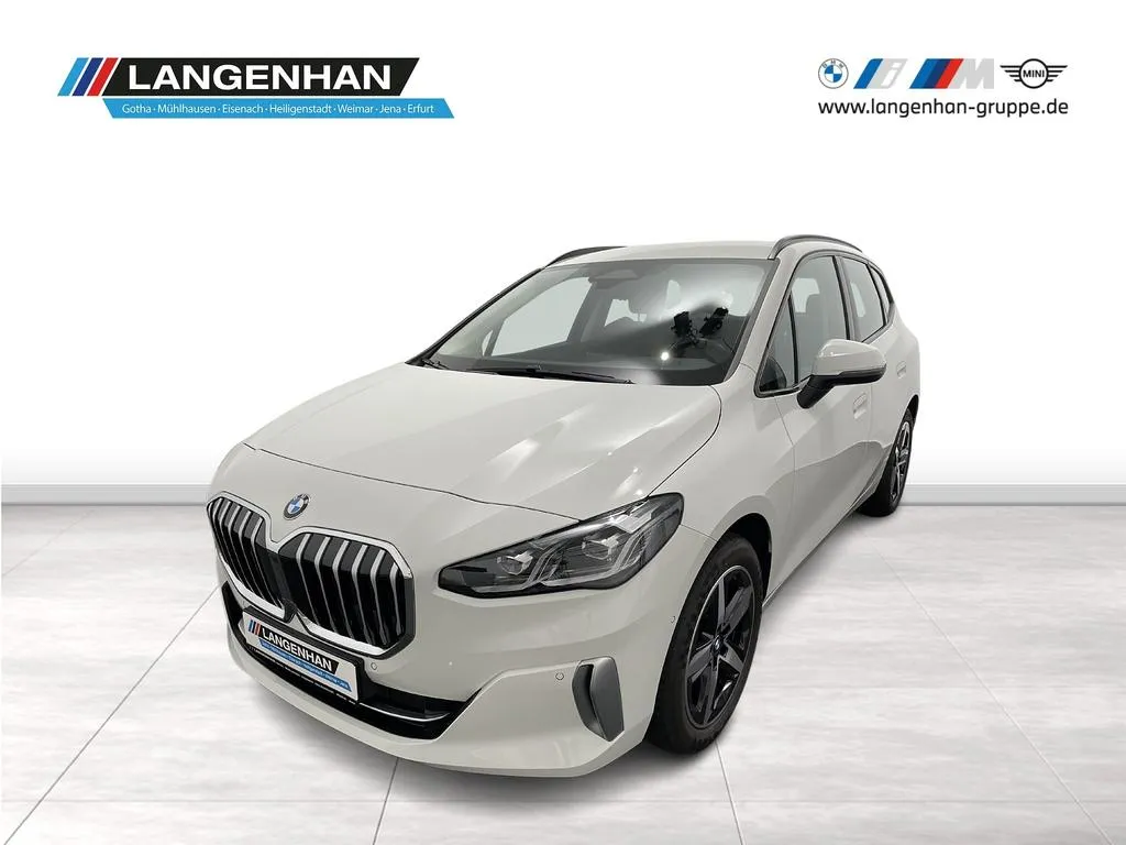 BMW 218