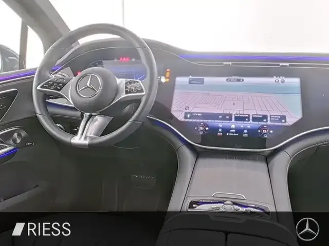 Mercedes-Benz EQE 300