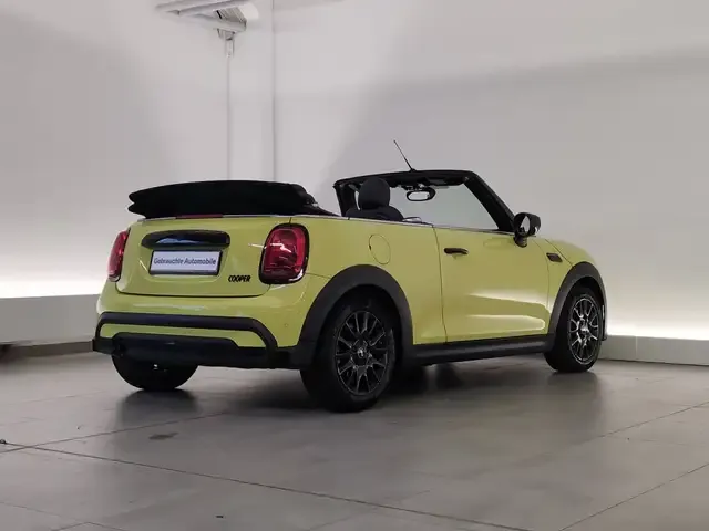 MINI Cooper Cabrio