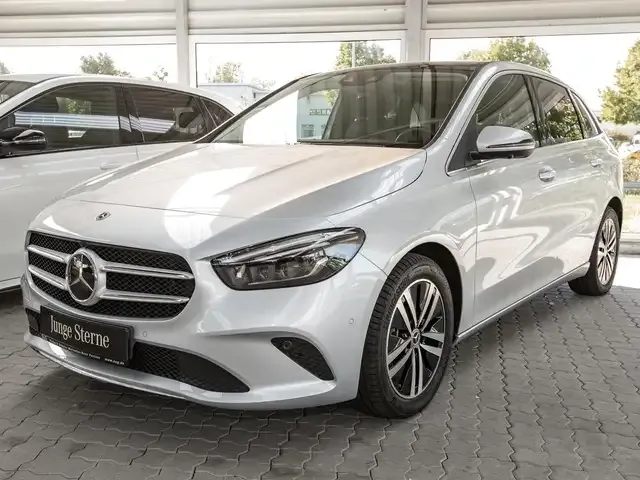 Mercedes-Benz B 250