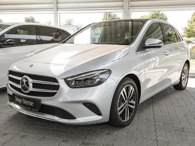 Mercedes-Benz B 250