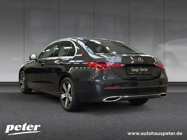 Mercedes-Benz C 220