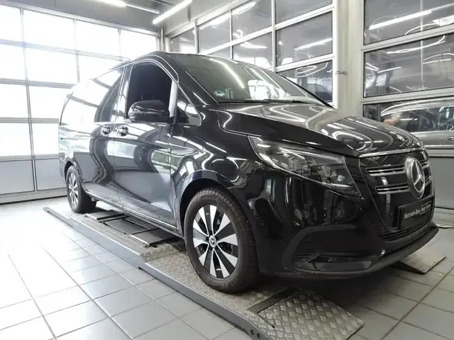 Mercedes-Benz EQV 300