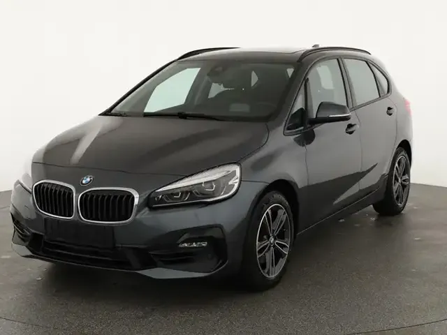 BMW 220