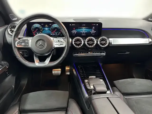 Mercedes-Benz GLB 250