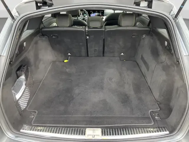 Mercedes-Benz E 63 AMG