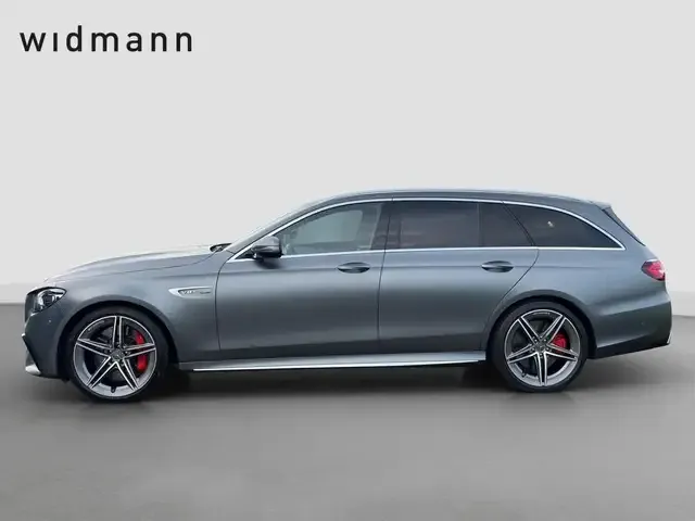 Mercedes-Benz E 63 AMG