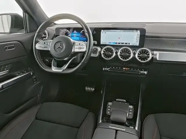 Mercedes-Benz EQB 250