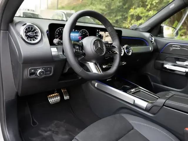 Mercedes-Benz GLB 250