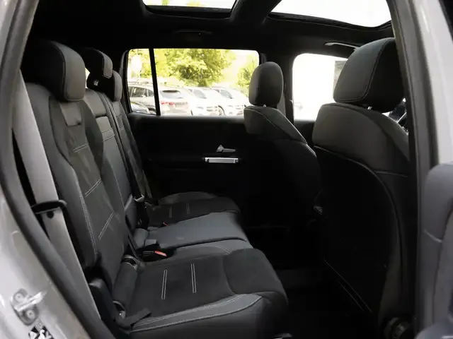 Mercedes-Benz GLB 250