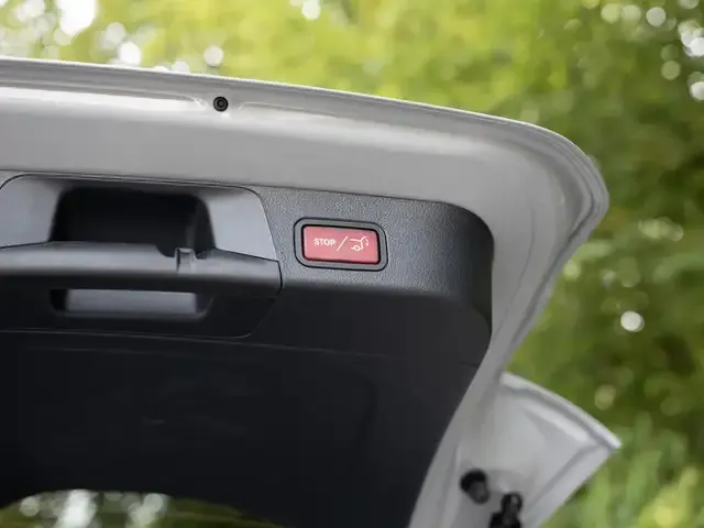 Mercedes-Benz GLB 250