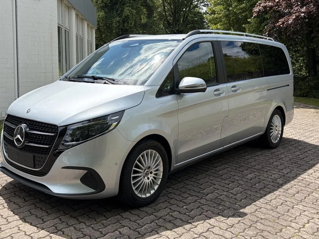 Mercedes-Benz V 250