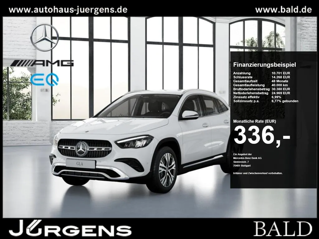 Mercedes-Benz GLA 180