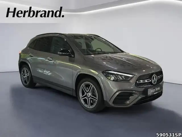 Mercedes-Benz GLA 220