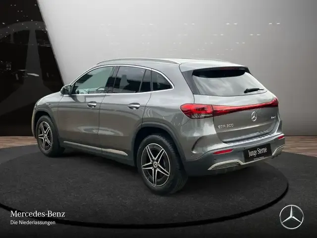 Mercedes-Benz EQA 300