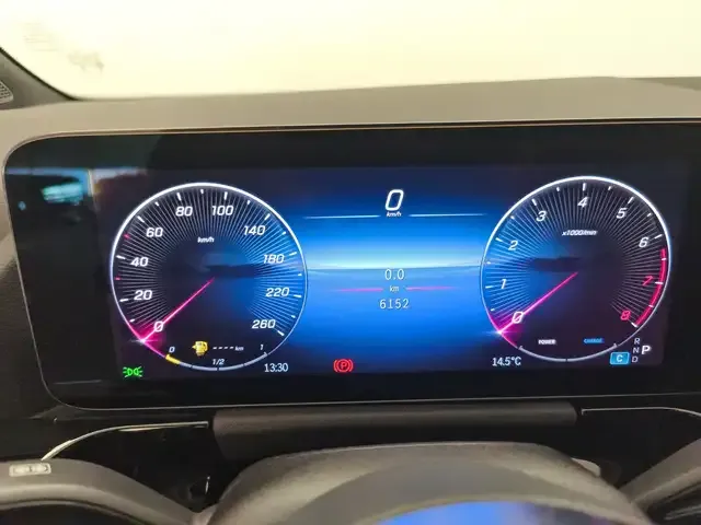 Mercedes-Benz GLA 180