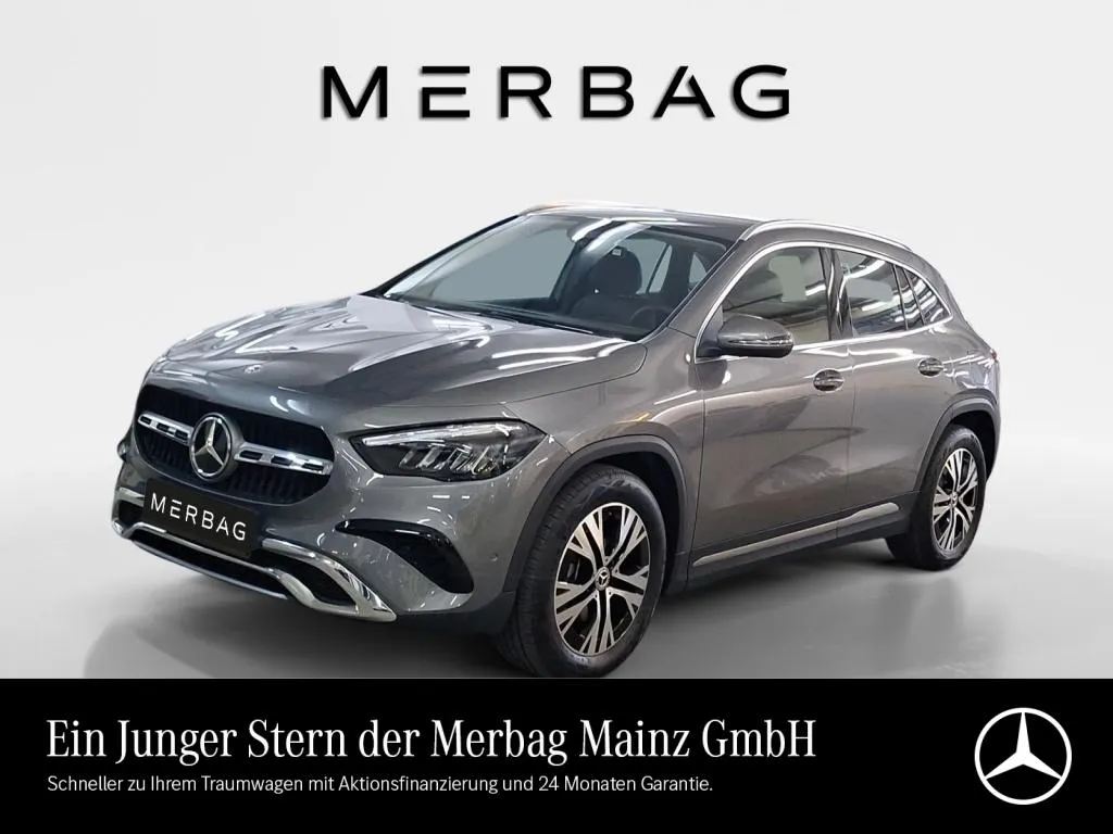 Mercedes-Benz GLA 180