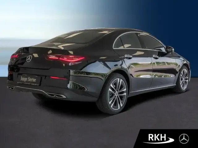 Mercedes-Benz CLA 180