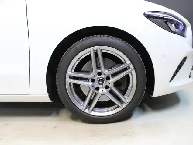 Mercedes-Benz B 250
