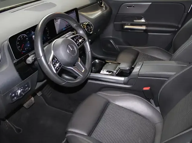 Mercedes-Benz B 250