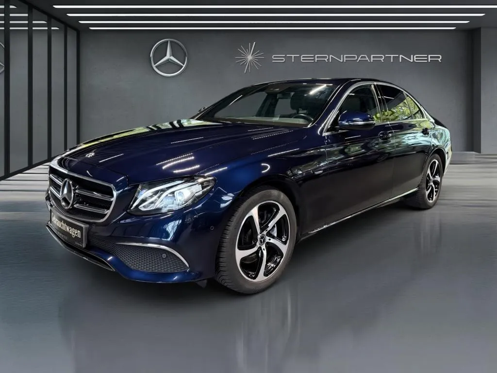 Mercedes-Benz E 200