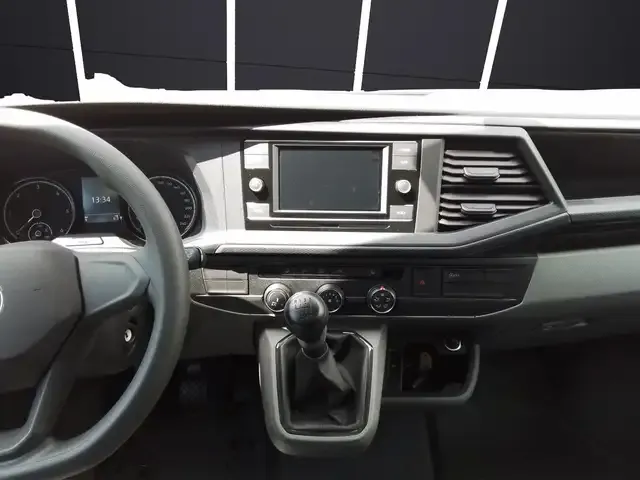 Volkswagen T6 Kombi