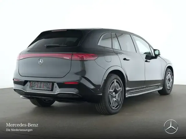 Mercedes-Benz EQS SUV