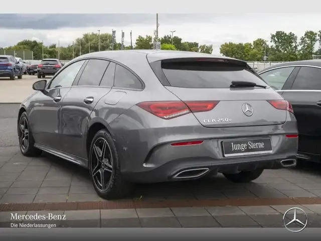 Mercedes-Benz CLA 250