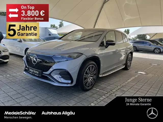 Mercedes-Benz EQS SUV
