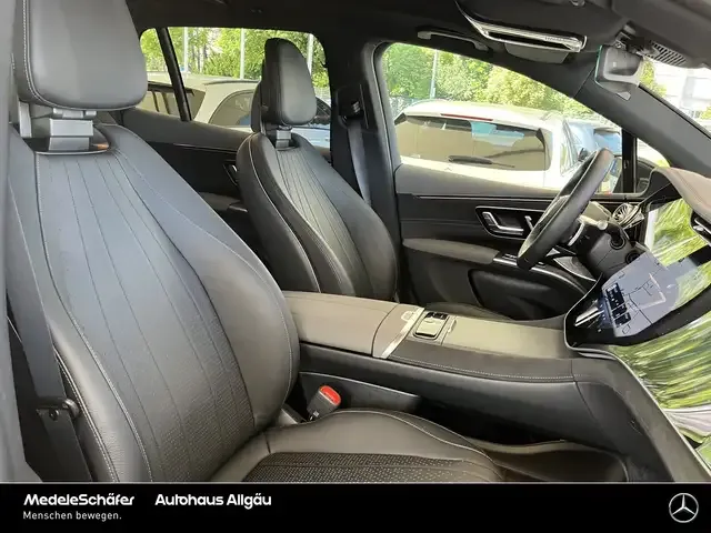 Mercedes-Benz EQS SUV