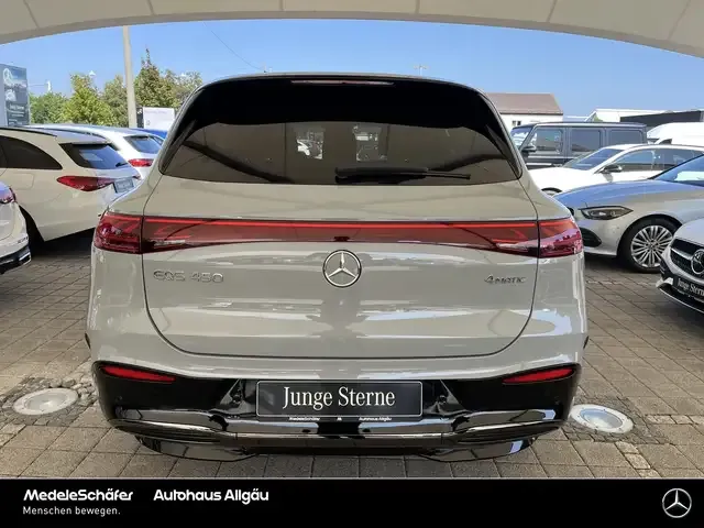 Mercedes-Benz EQS SUV