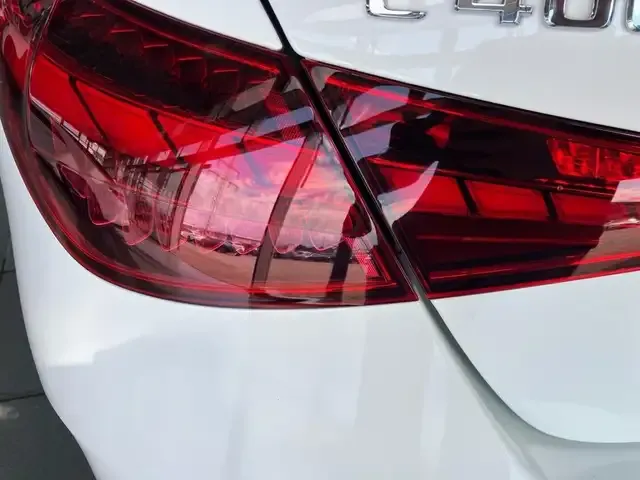 Mercedes-Benz C 400