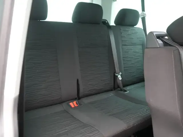 Volkswagen T6.1 Caravelle