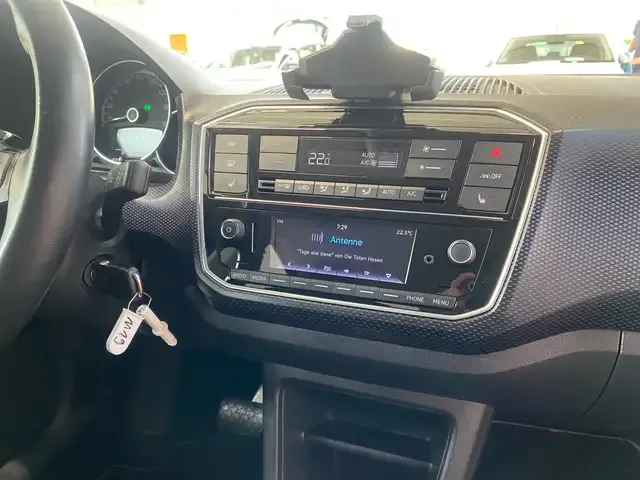 Volkswagen e-up!