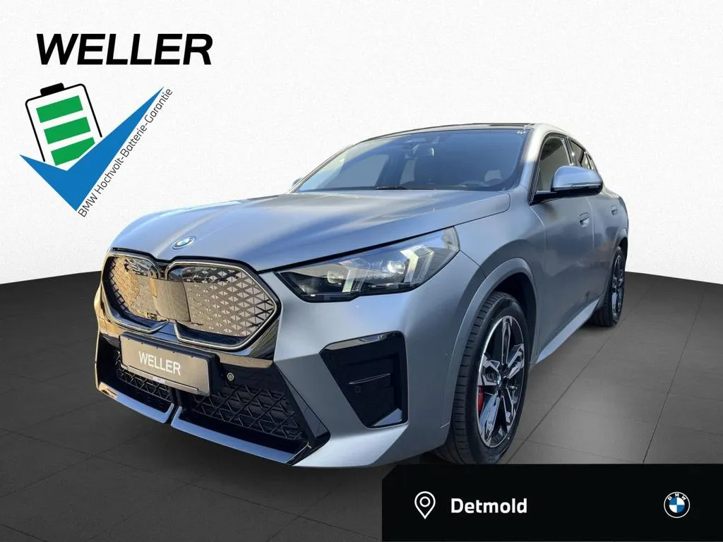 BMW iX2