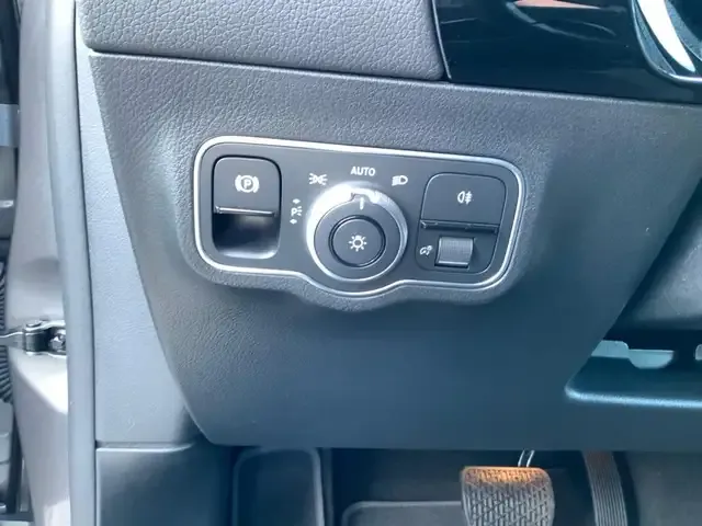 Mercedes-Benz EQA 250