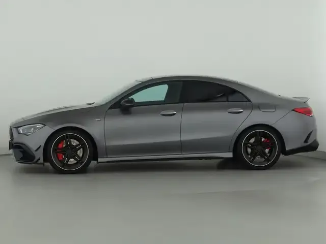 Mercedes-Benz CLA 45 AMG