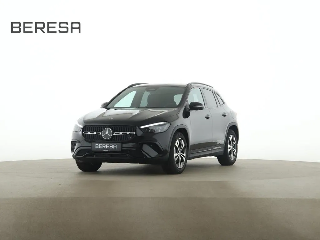 Mercedes-Benz GLA 180