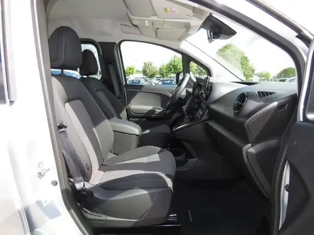 Mercedes-Benz T-Class