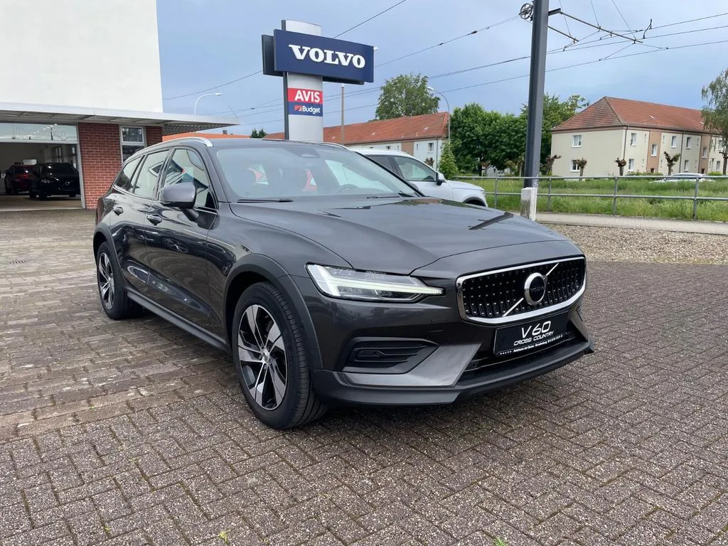 Volvo V60 Cross Country