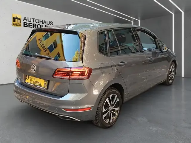 Volkswagen Golf Sportsvan